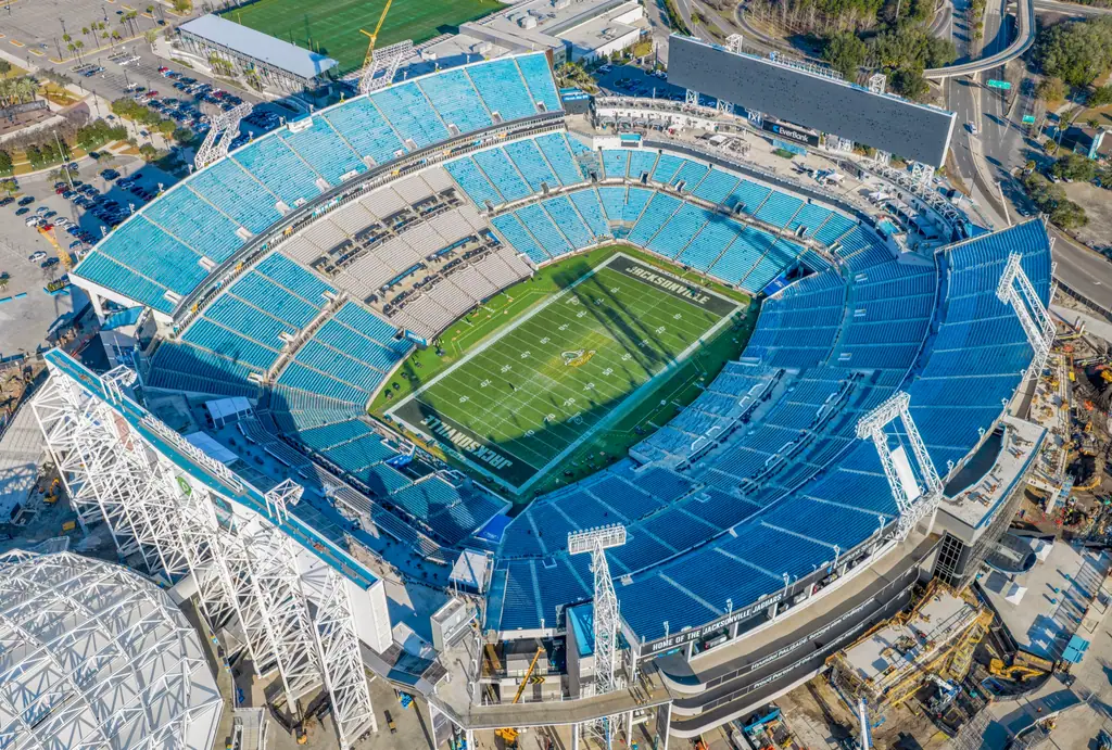How sportsbook hold differs on parlays and straights